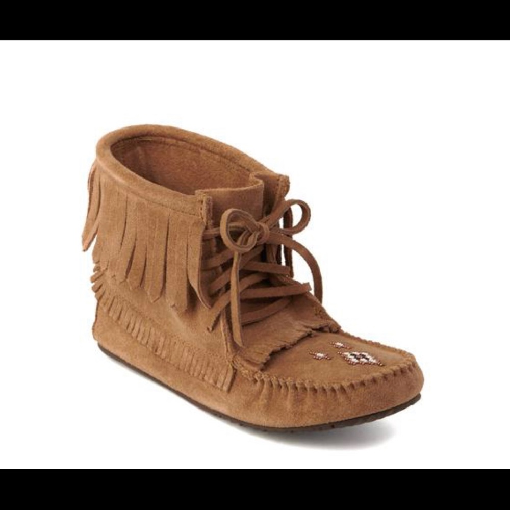 Manitobah moccasin